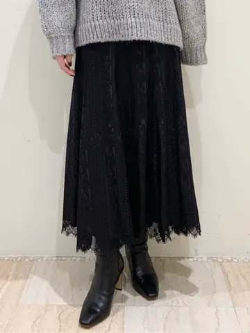 GRACE CONTINENTAL 平野 裕華 コーディネート画像