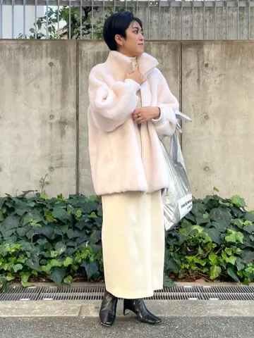 GRACE CONTINENTAL yoshi コーディネート画像