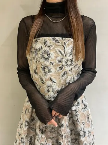 GRACE CONTINENTAL Machi コーディネート画像