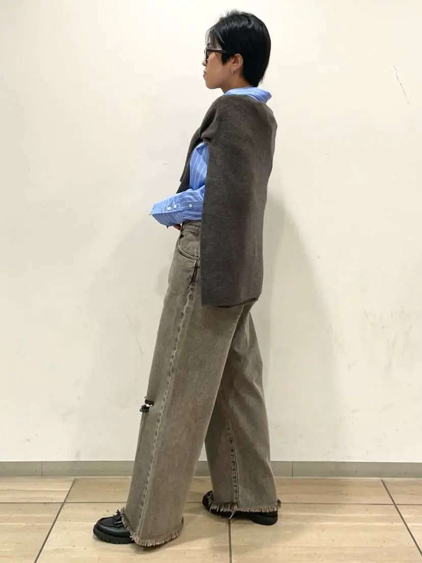 GRACE CONTINENTAL yoshi コーディネート画像