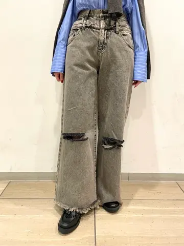 GRACE CONTINENTAL yoshi コーディネート画像