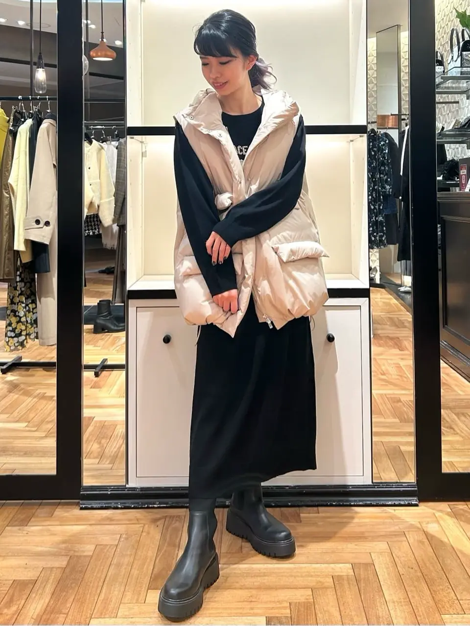 GRACE CONTINENTAL FUKUSHIMA YURIE コーディネート画像