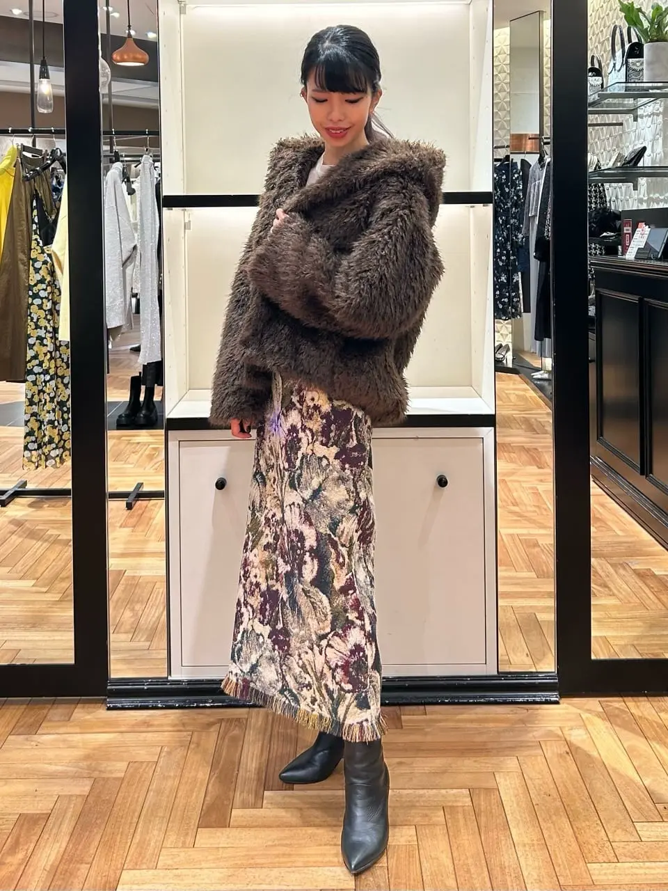 GRACE CONTINENTAL FUKUSHIMA YURIE コーディネート画像