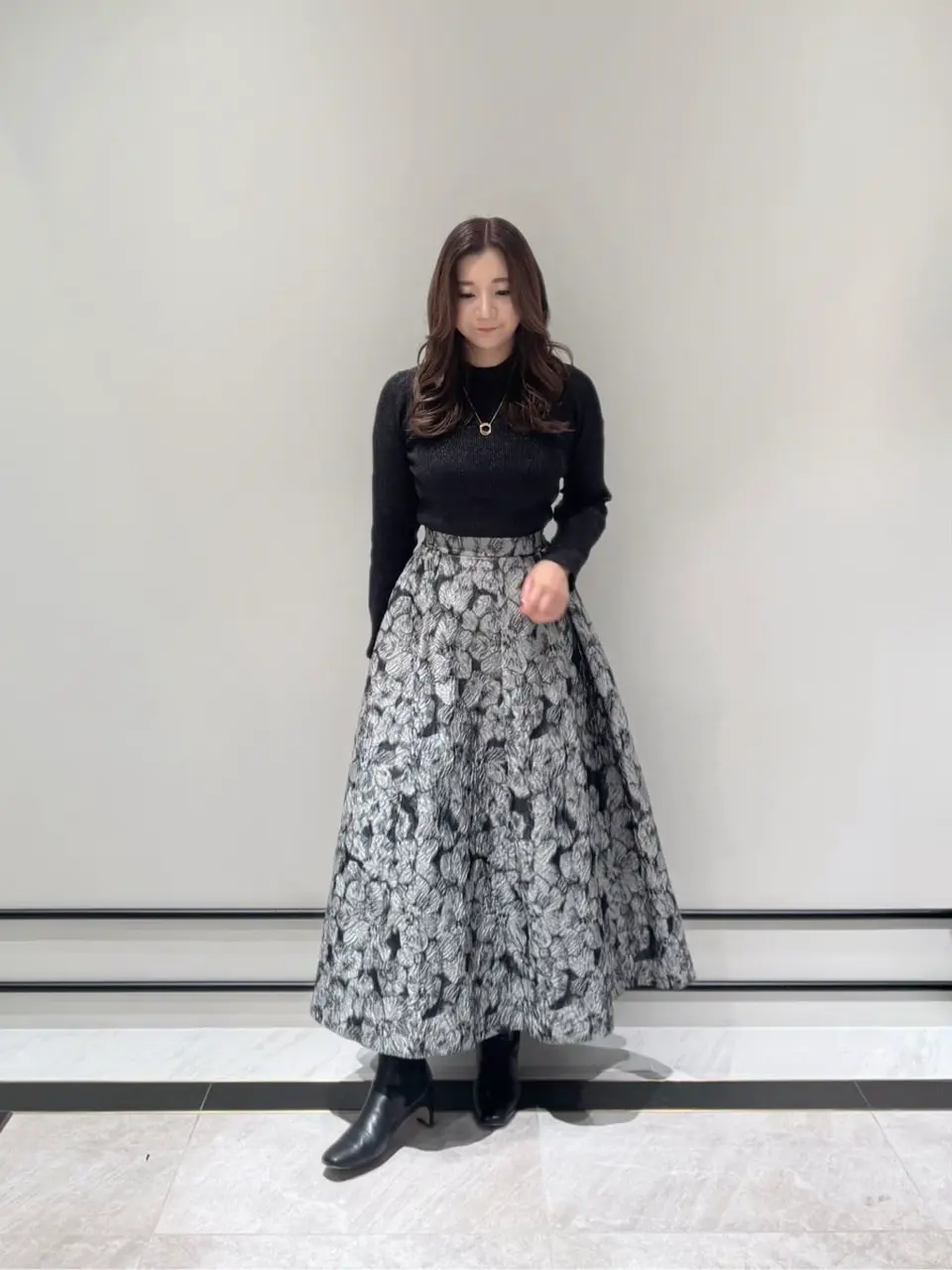 GRACE CONTINENTAL MOMOKO コーディネート画像