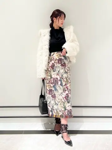 GRACE CONTINENTAL A.Kameyama コーディネート画像