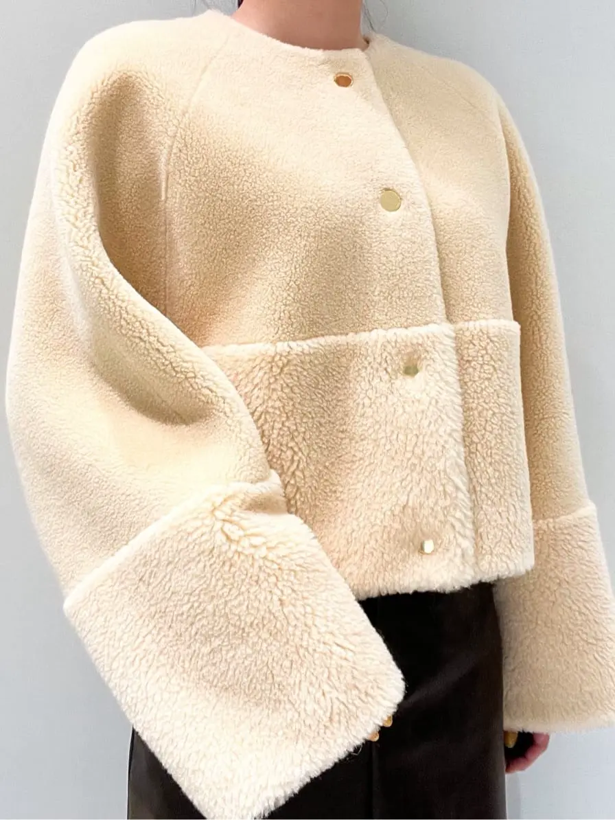 GRACE CONTINENTAL CHISAKO.S コーディネート画像