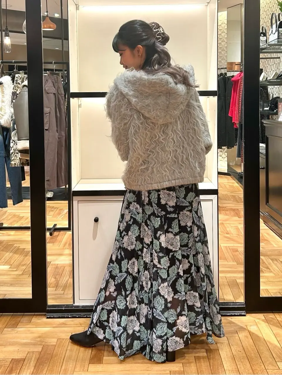 GRACE CONTINENTAL FUKUSHIMA YURIE コーディネート画像