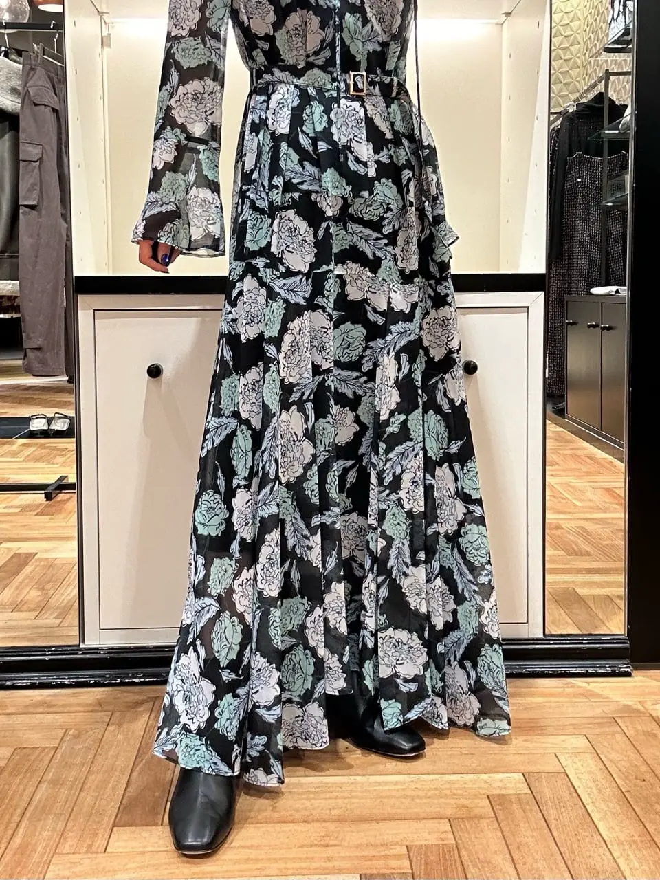 GRACE CONTINENTAL FUKUSHIMA YURIE コーディネート画像