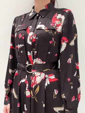 GRACE CONTINENTAL CHISAKO.S コーディネート画像