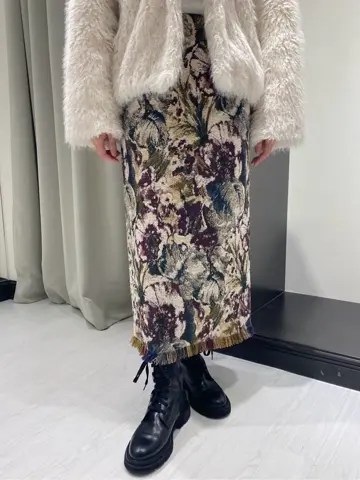 GRACE CONTINENTAL Abe コーディネート画像