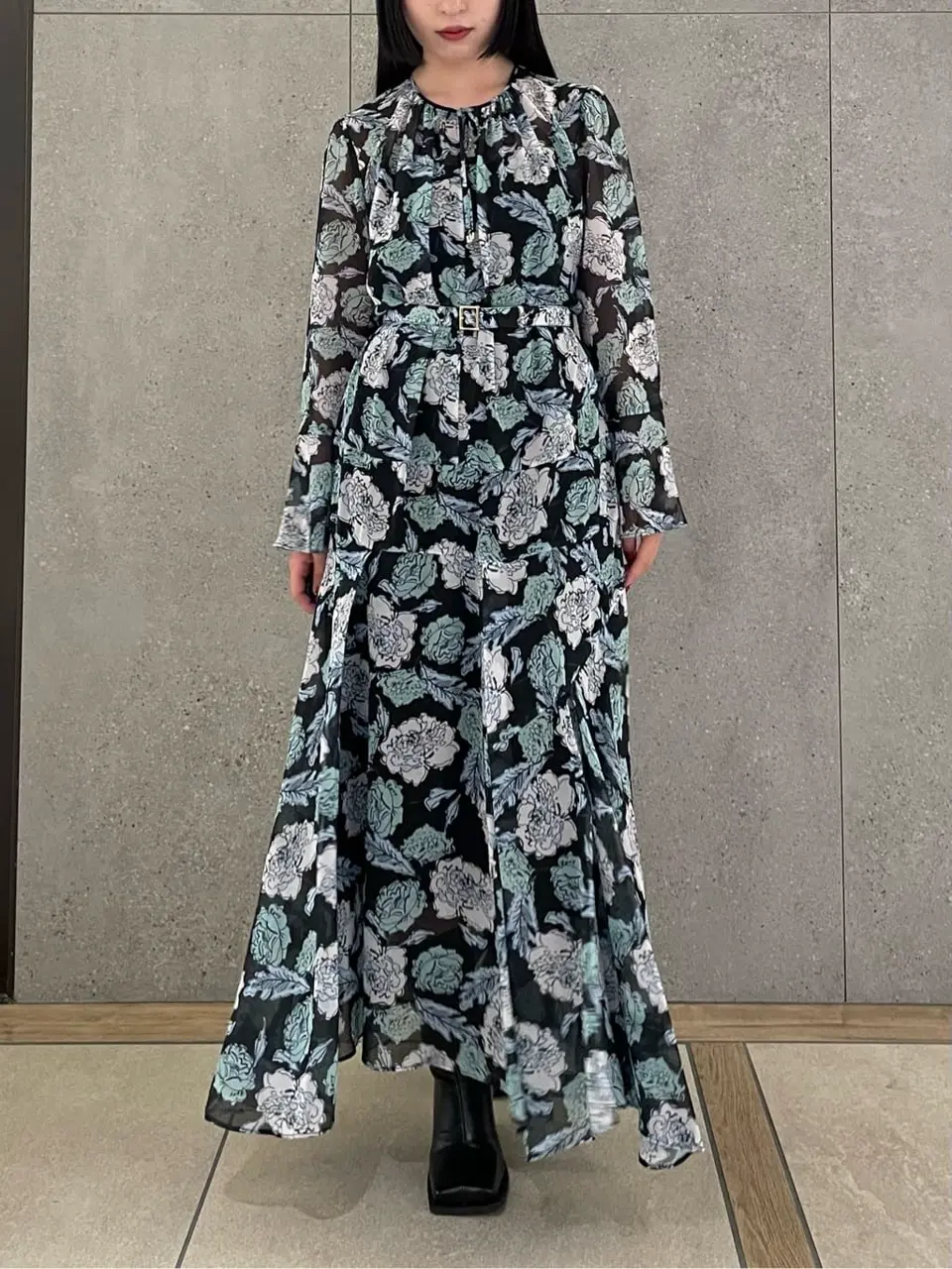 GRACE CONTINENTAL 清水　杏梨 コーディネート画像