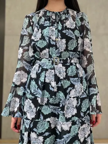 GRACE CONTINENTAL 清水　杏梨 コーディネート画像