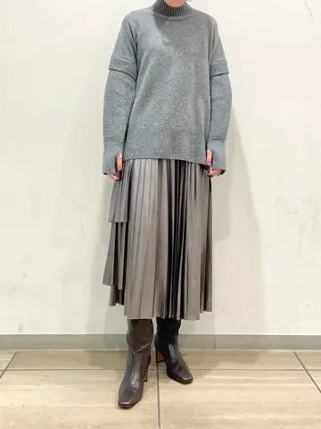 GRACE CONTINENTAL yoshi コーディネート画像