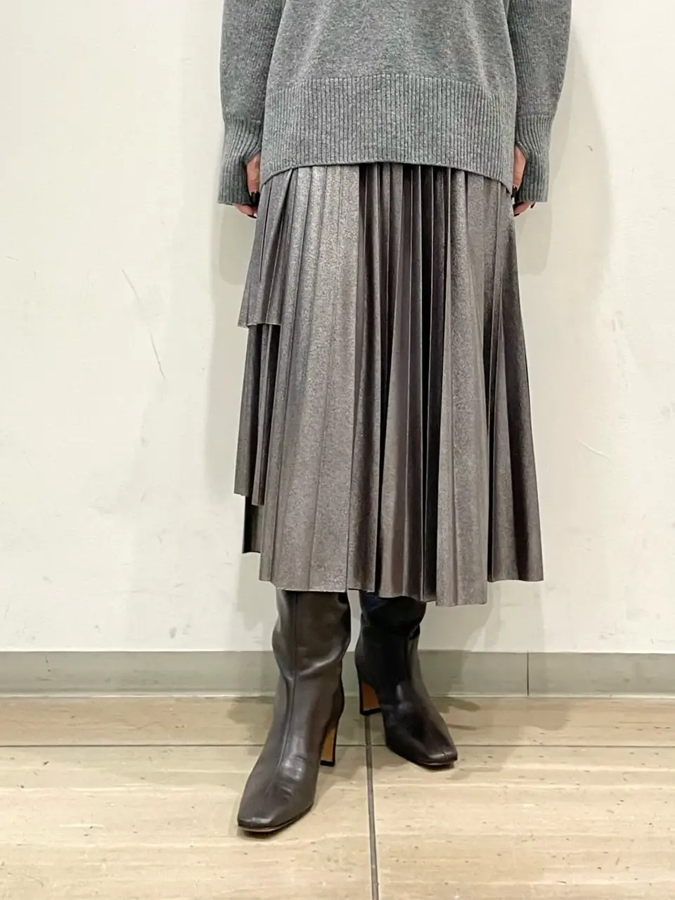 GRACE CONTINENTAL yoshi コーディネート画像