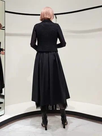 GRACE CONTINENTAL 今野　志保 コーディネート画像