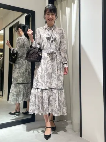 GRACE CONTINENTAL 端場　わかな コーディネート画像