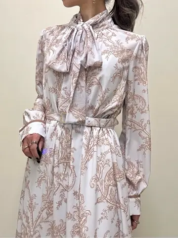 GRACE CONTINENTAL FUKUSHIMA YURIE コーディネート画像