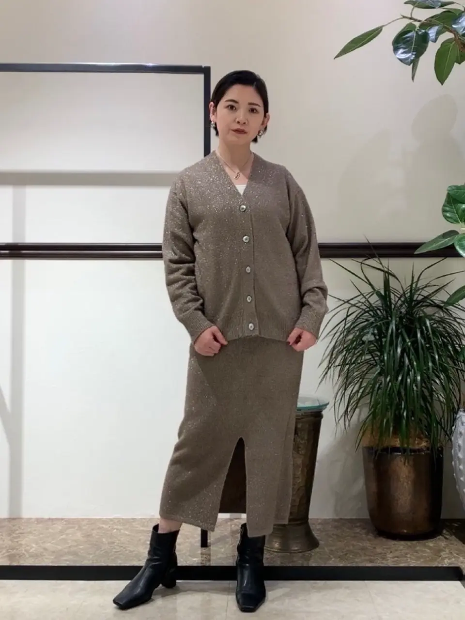  N.YURI コーディネート画像