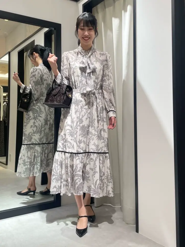 GRACE CONTINENTAL 端場　わかな コーディネート画像