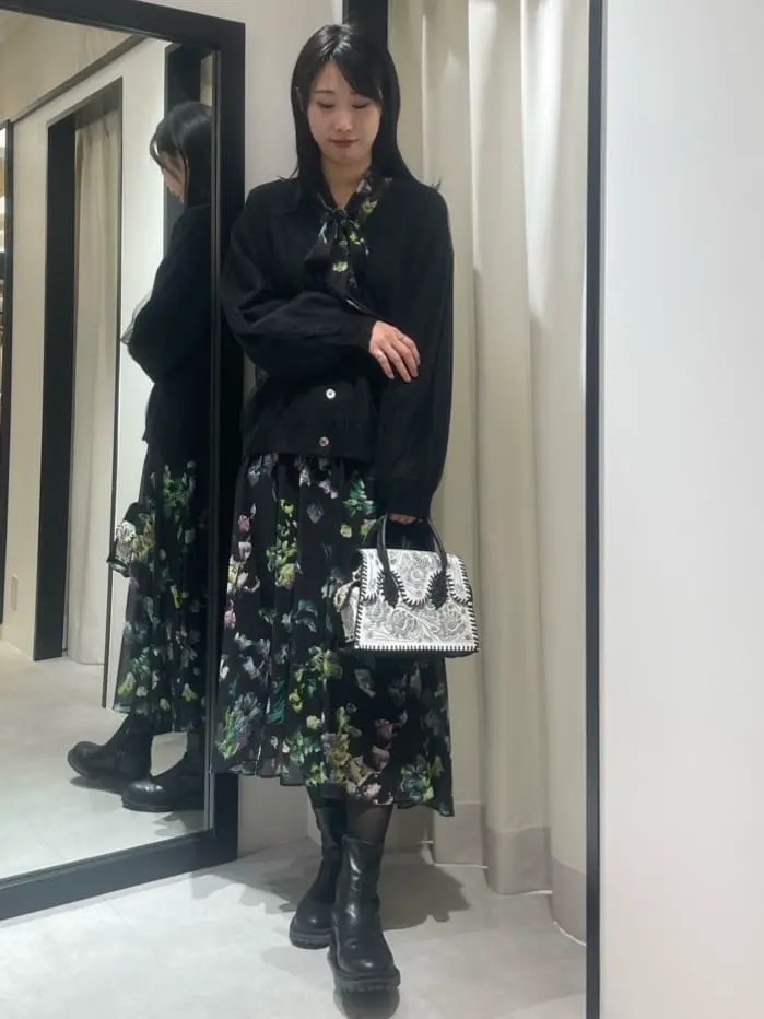 GRACE CONTINENTAL 端場　わかな コーディネート画像