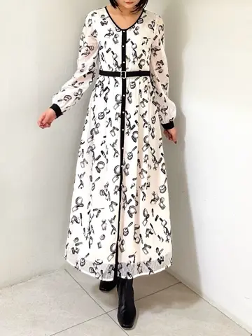 GRACE CONTINENTAL MORITA AI コーディネート画像