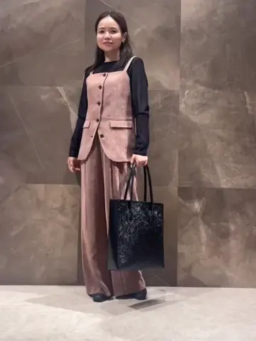 GRACE CONTINENTAL 穐山　香織 コーディネート画像