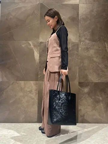 GRACE CONTINENTAL 穐山　香織 コーディネート画像