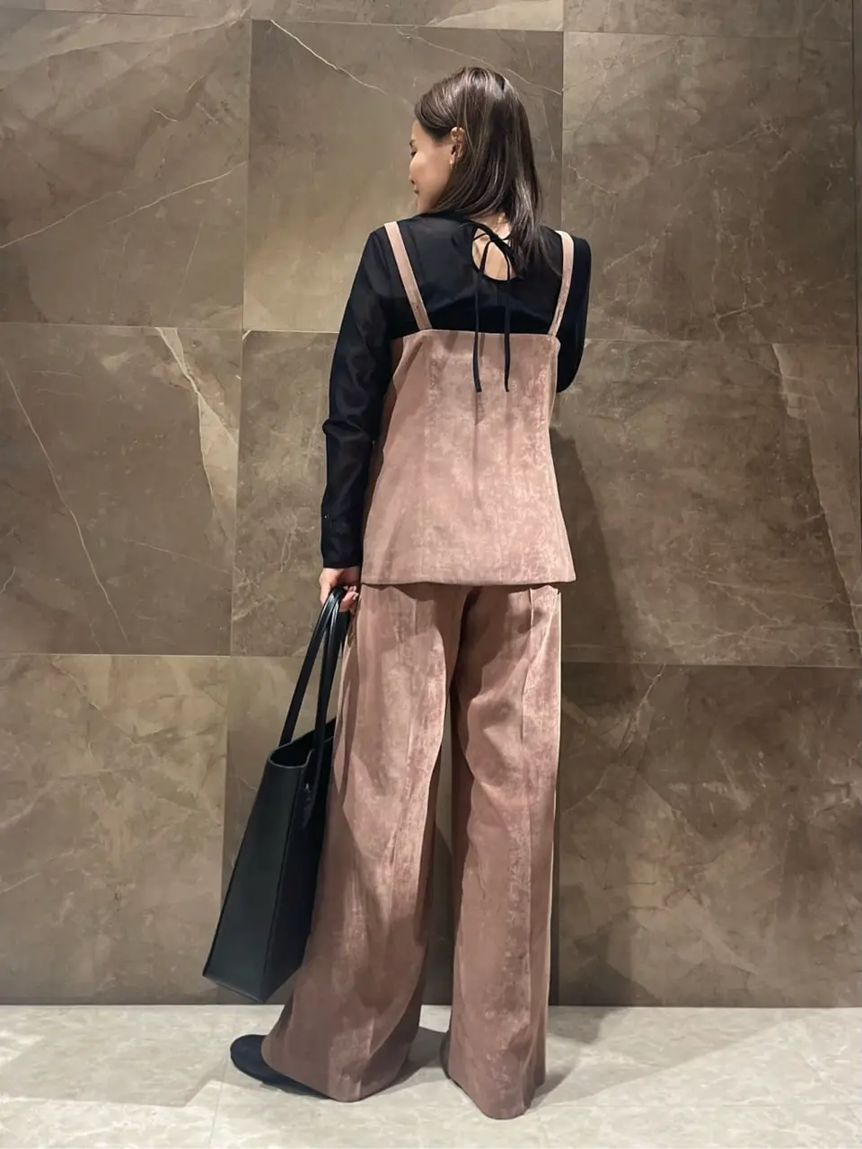 GRACE CONTINENTAL 穐山　香織 コーディネート画像