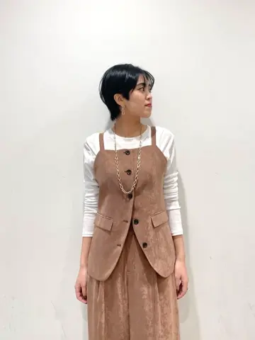 GRACE CONTINENTAL yoshi コーディネート画像