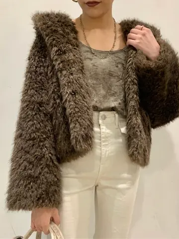 GRACE CONTINENTAL haruka iwasaki コーディネート画像