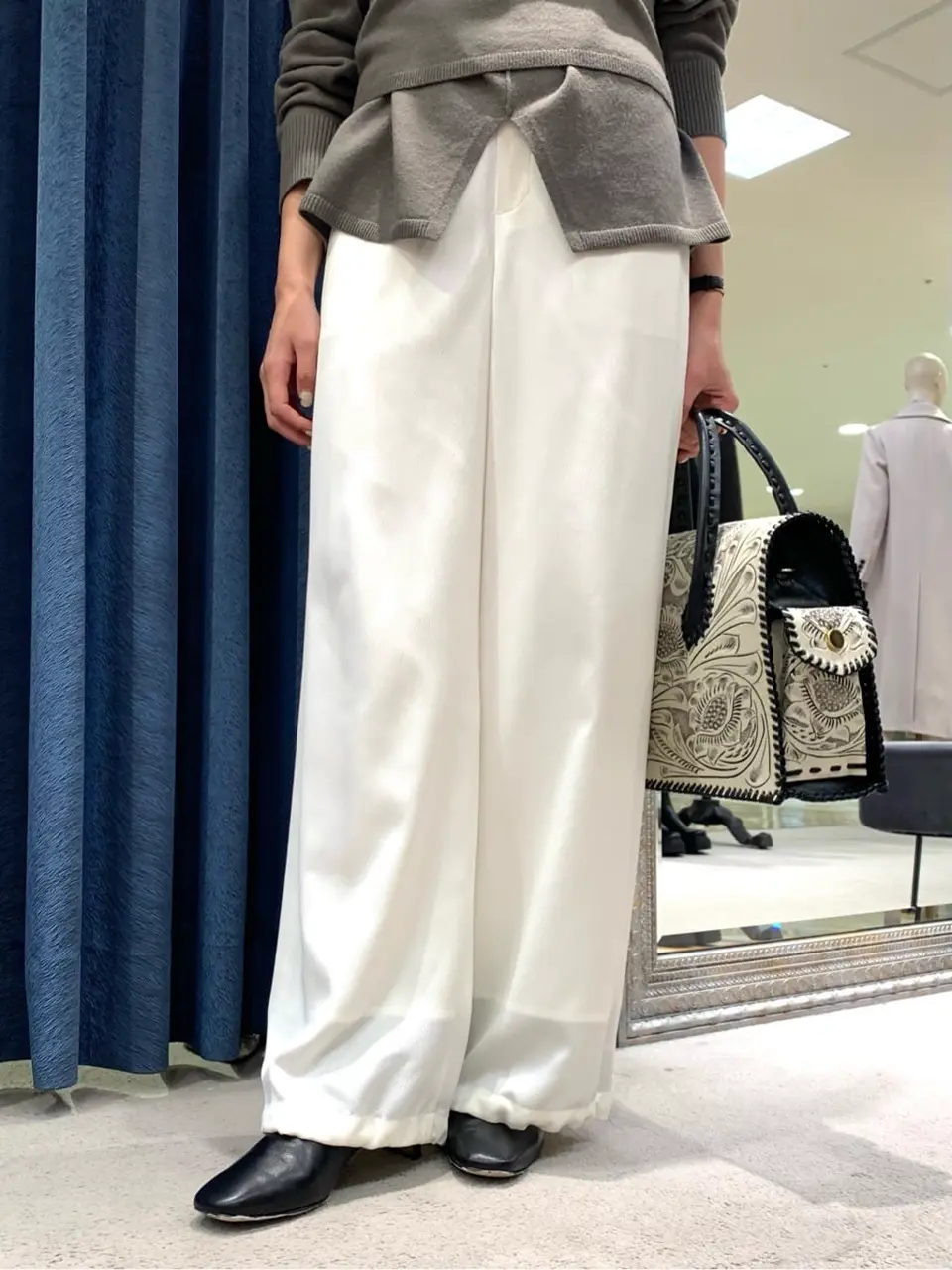 GRACE CONTINENTAL haruka iwasaki コーディネート画像