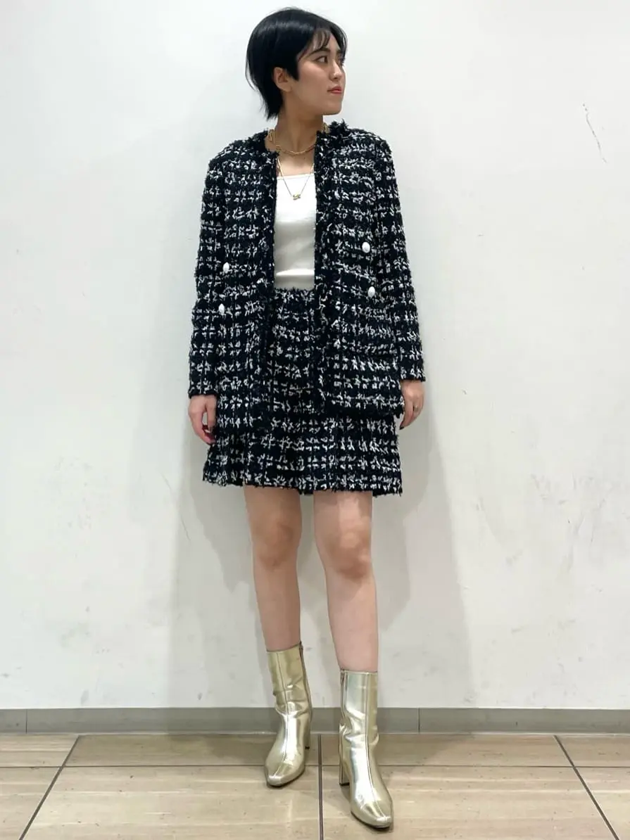 GRACE CONTINENTAL yoshi コーディネート画像