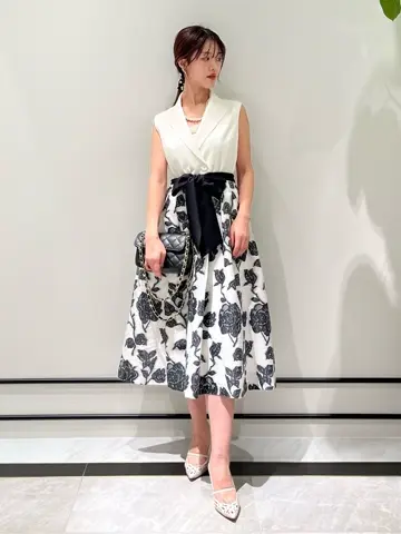 GRACE CONTINENTAL A.Kameyama コーディネート画像