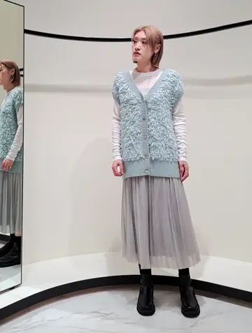 GRACE CONTINENTAL 今野　志保 コーディネート画像