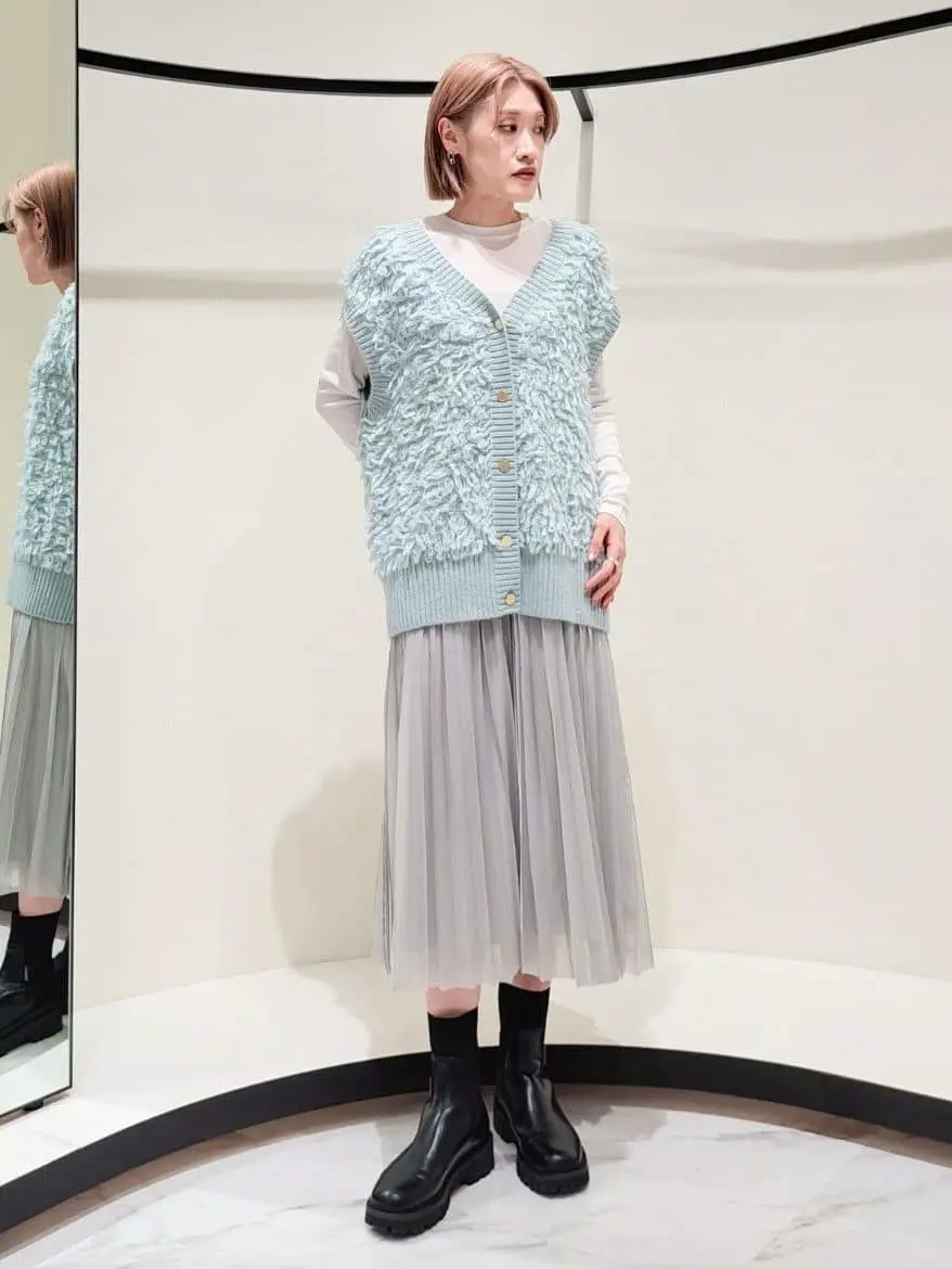 GRACE CONTINENTAL 今野　志保 コーディネート画像