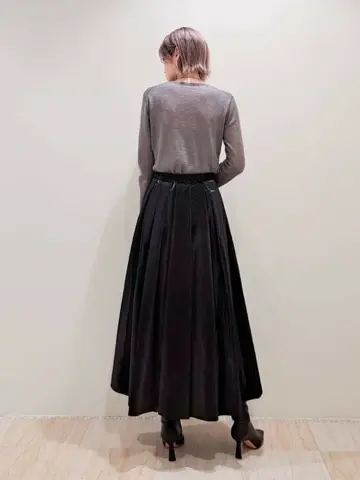 GRACE CONTINENTAL 今野　志保 コーディネート画像