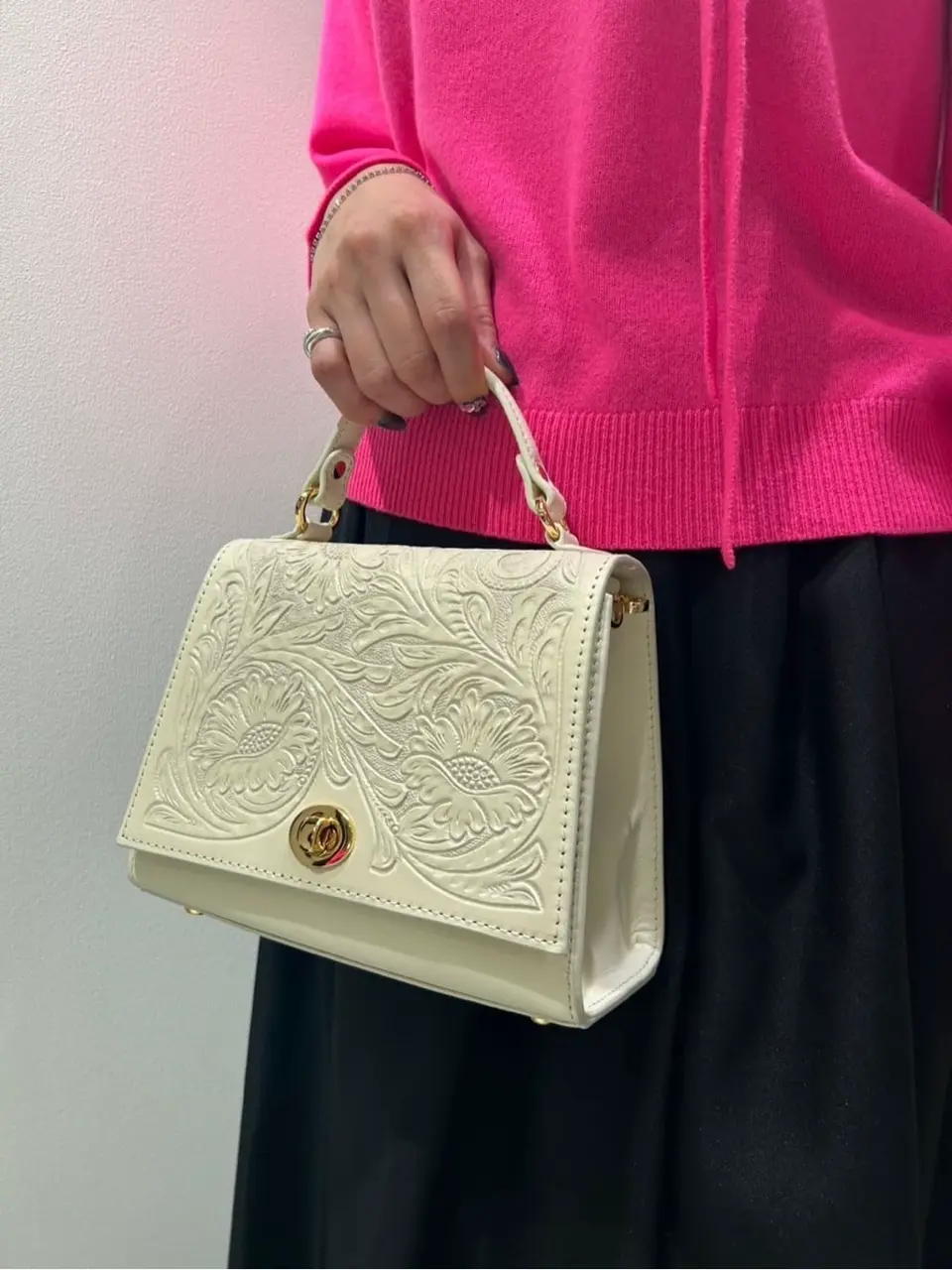 GRACE CONTINENTAL 端場　わかな コーディネート画像