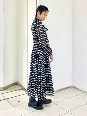 GRACE CONTINENTAL haruka iwasaki コーディネート画像