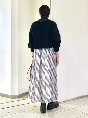 GRACE CONTINENTAL haruka iwasaki コーディネート画像