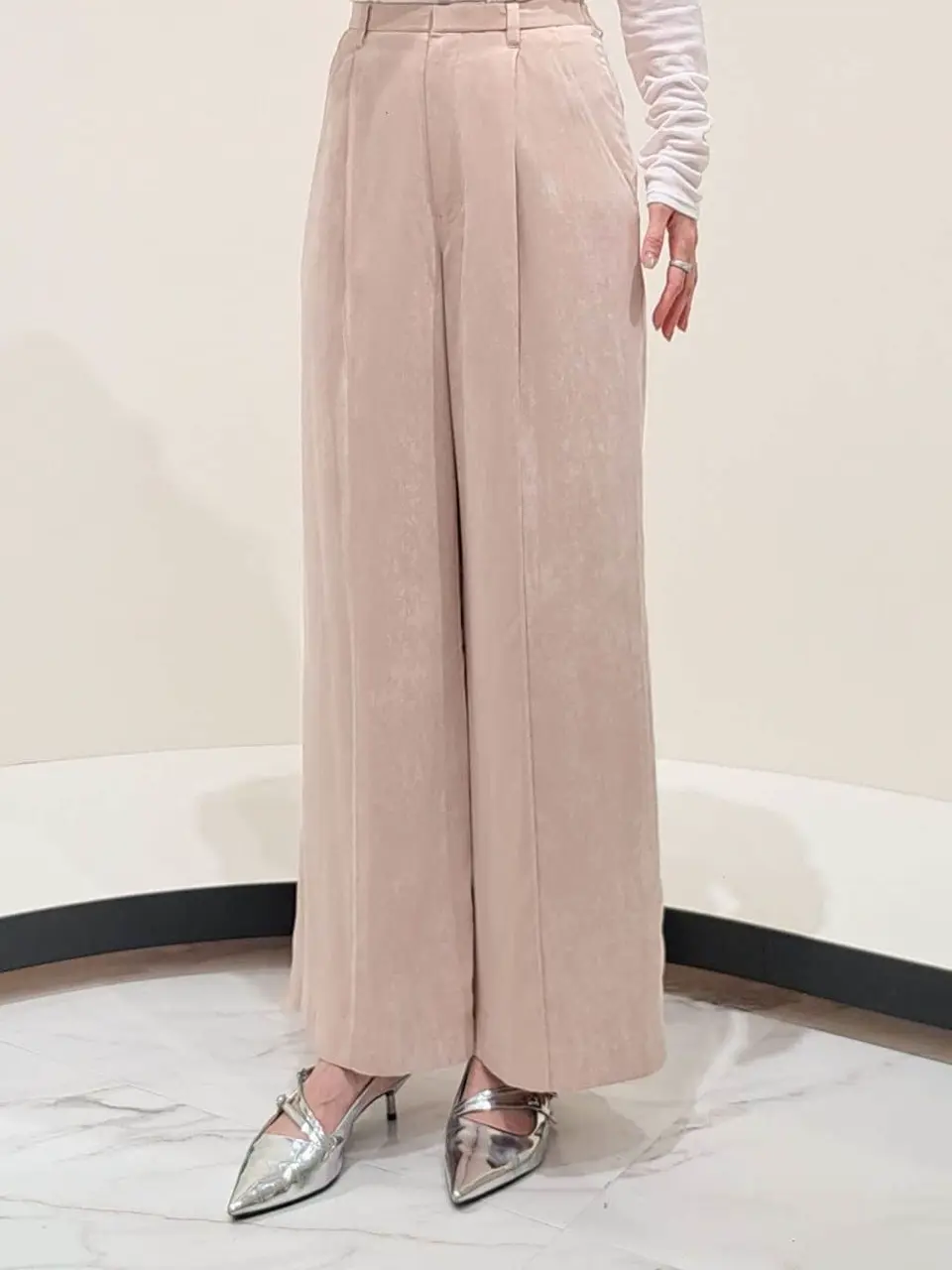 GRACE CONTINENTAL 今野　志保 コーディネート画像