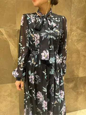 GRACE CONTINENTAL 穐山　香織 コーディネート画像