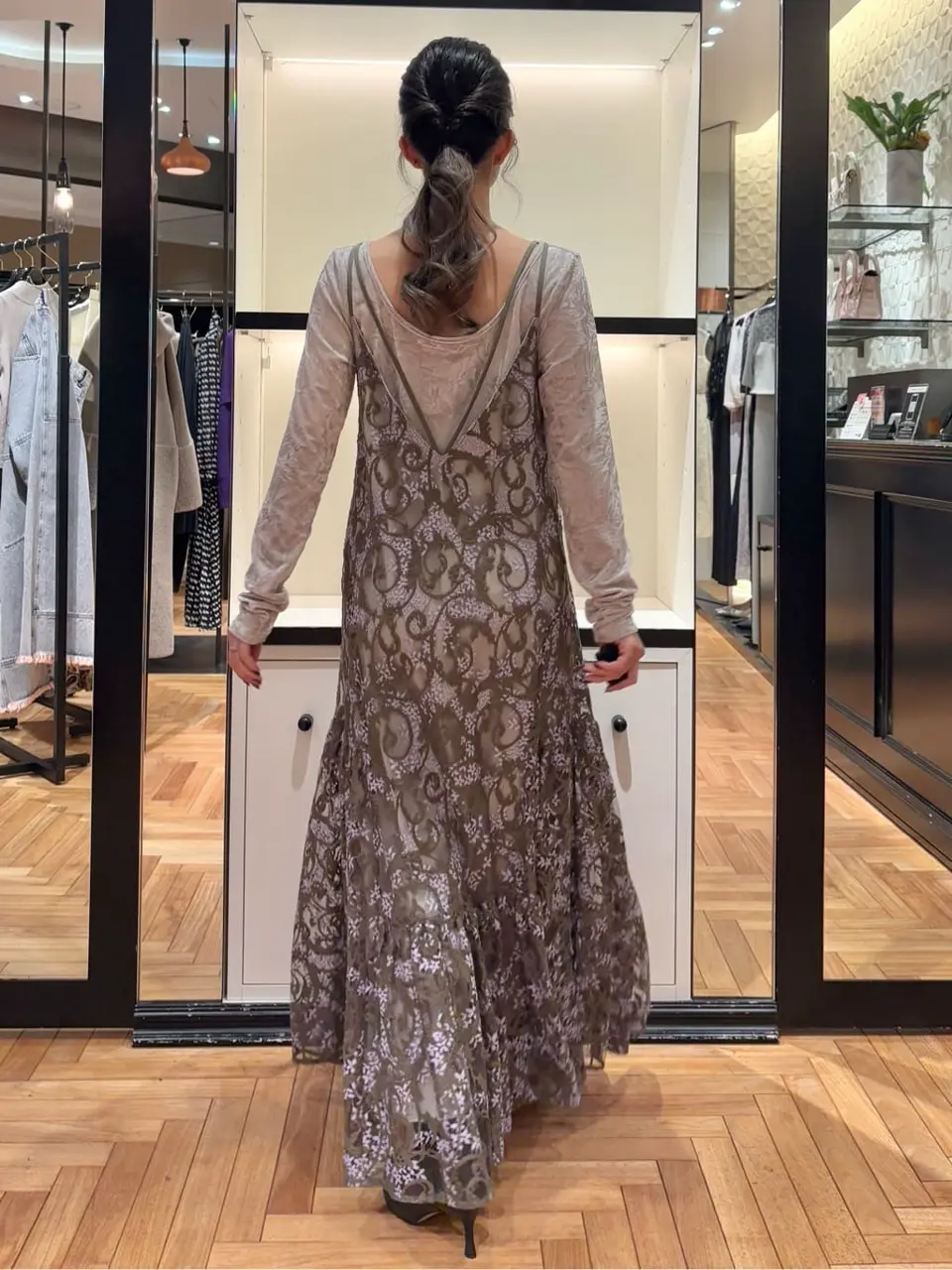 GRACE CONTINENTAL FUKUSHIMA YURIE コーディネート画像