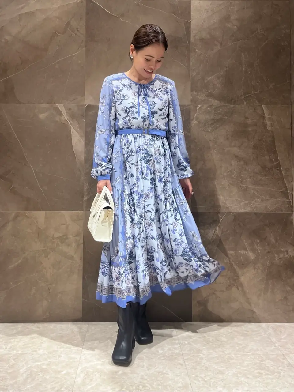 GRACE CONTINENTAL 穐山　香織 コーディネート画像