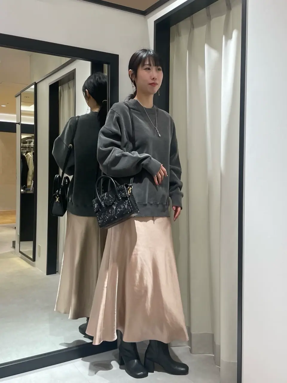 GRACE CONTINENTAL 端場　わかな コーディネート画像