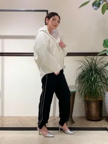 GRACE CONTINENTAL N.YURI コーディネート画像