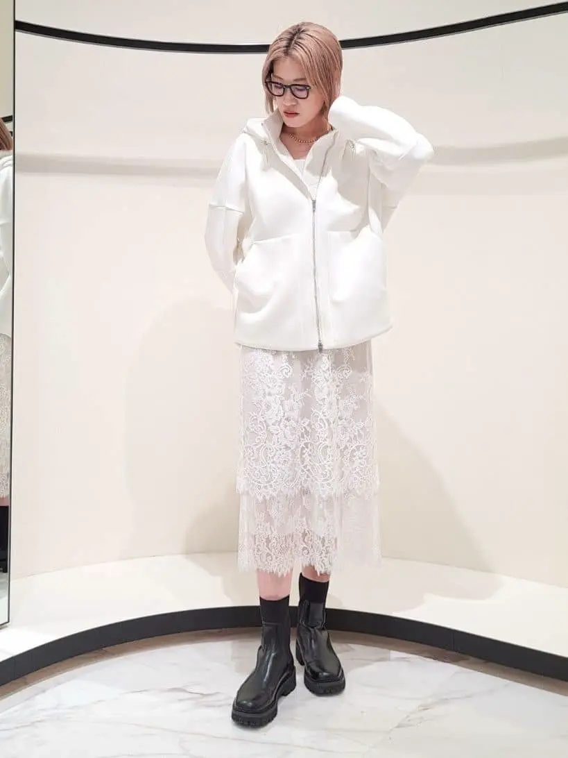 GRACE CONTINENTAL 今野　志保 コーディネート画像