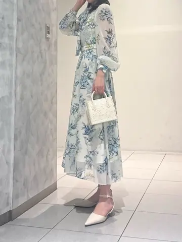 GRACE CONTINENTAL OZAWA コーディネート画像