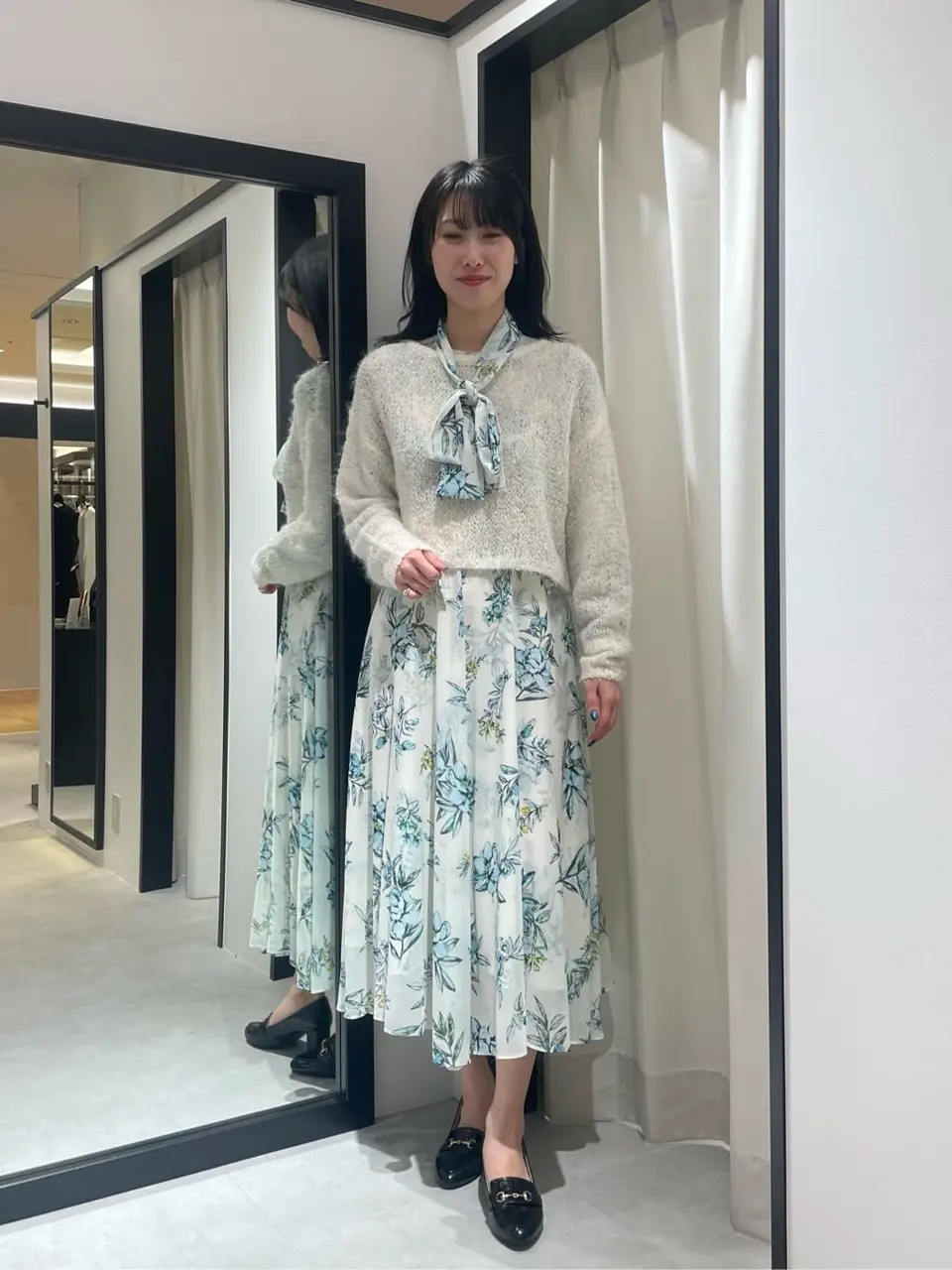 GRACE CONTINENTAL 端場　わかな コーディネート画像