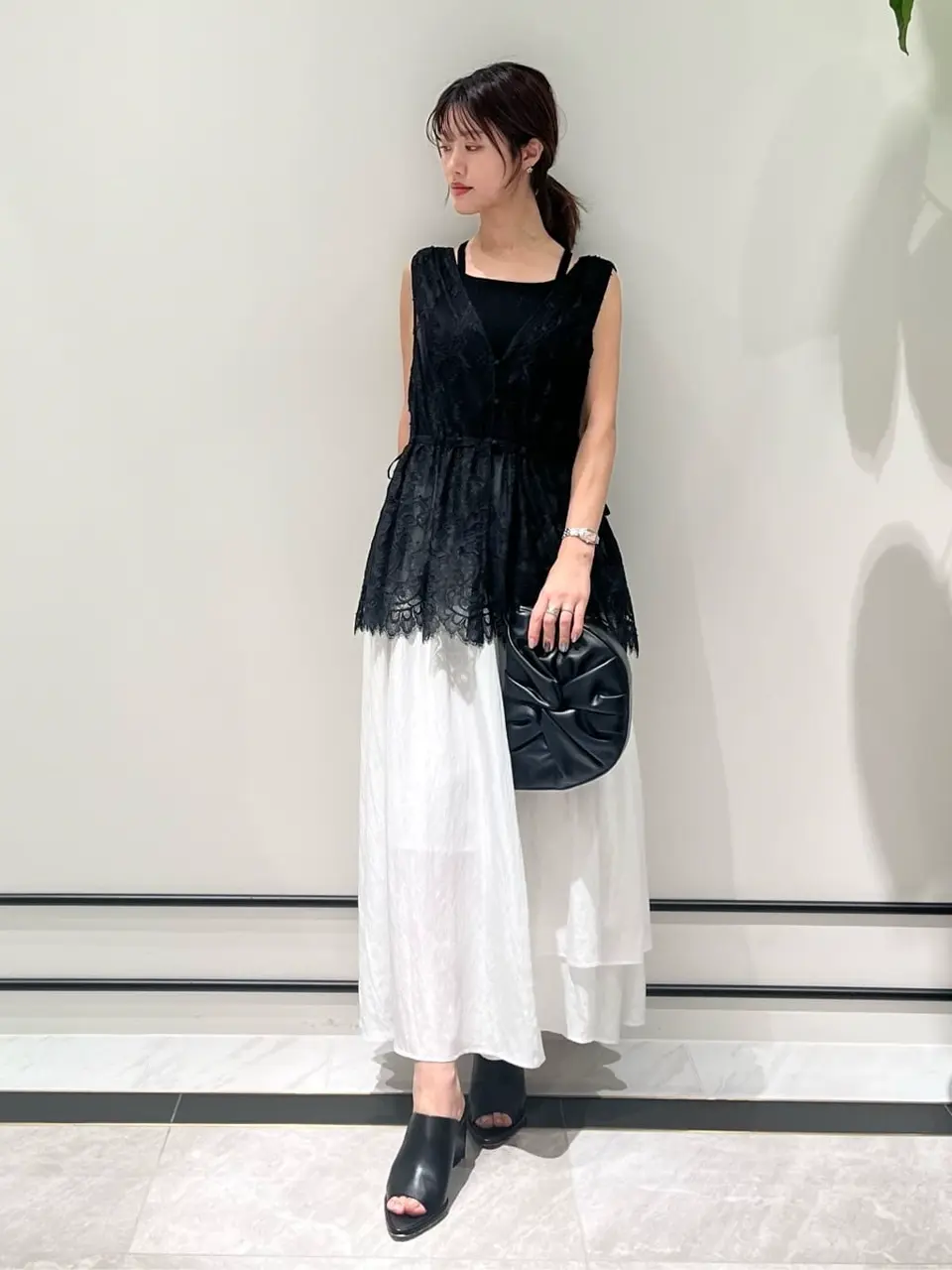 GRACE CONTINENTAL A.Kameyama コーディネート画像