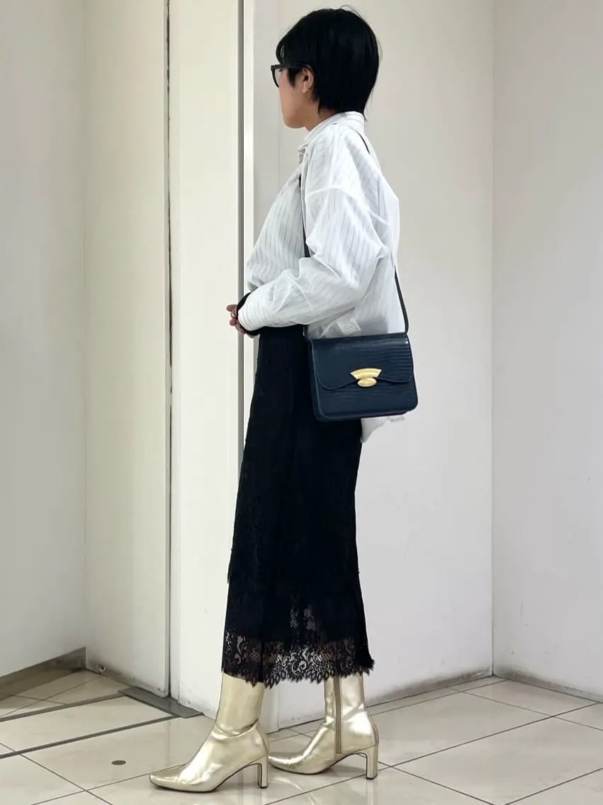 GRACE CONTINENTAL yoshi コーディネート画像